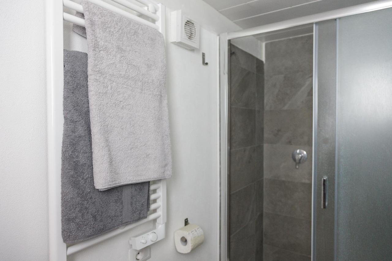 Volvinioone Monolocale Uso Esclusivo In Cermenate Apartment Милано Екстериор снимка
